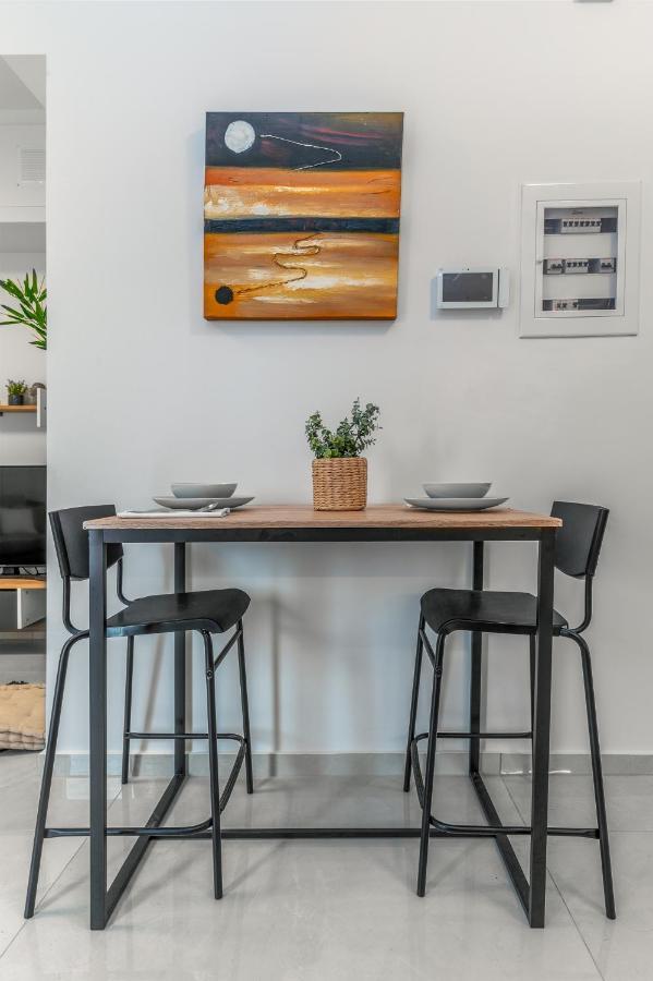 Athena Studio In Gazi Bagian luar foto